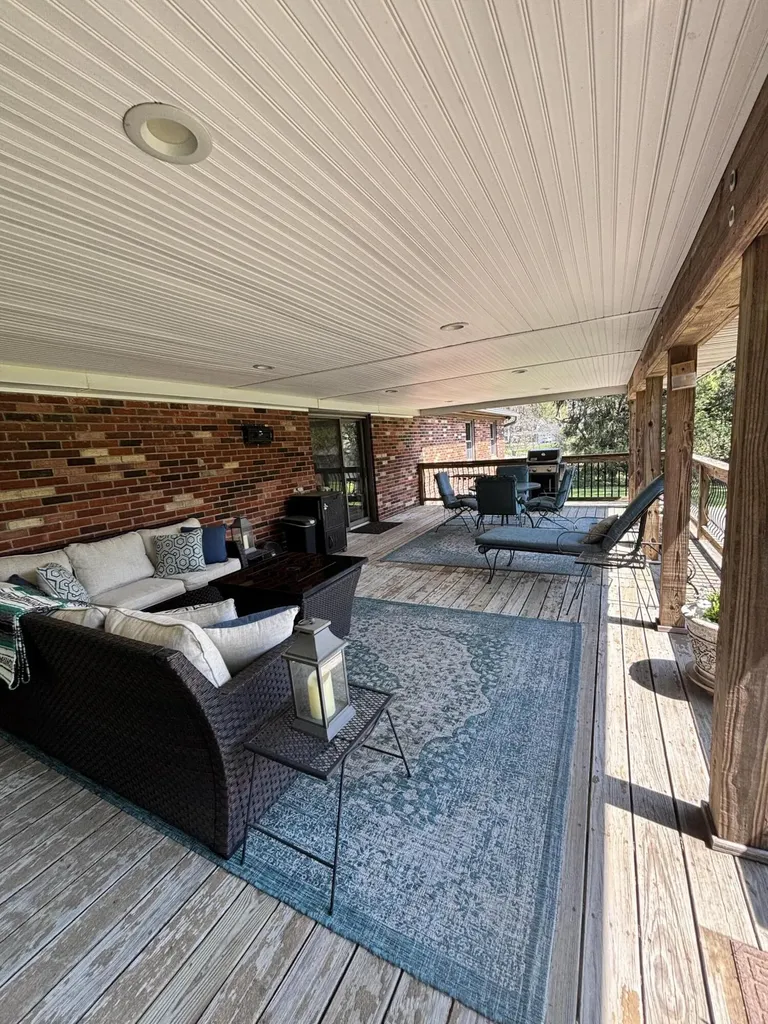 4027 Whitemark Court Lexington KY 40516