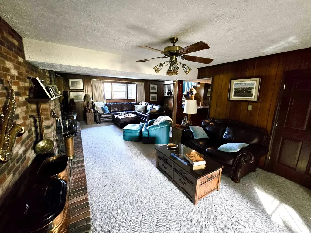 4027 Whitemark Court Lexington KY 40516
