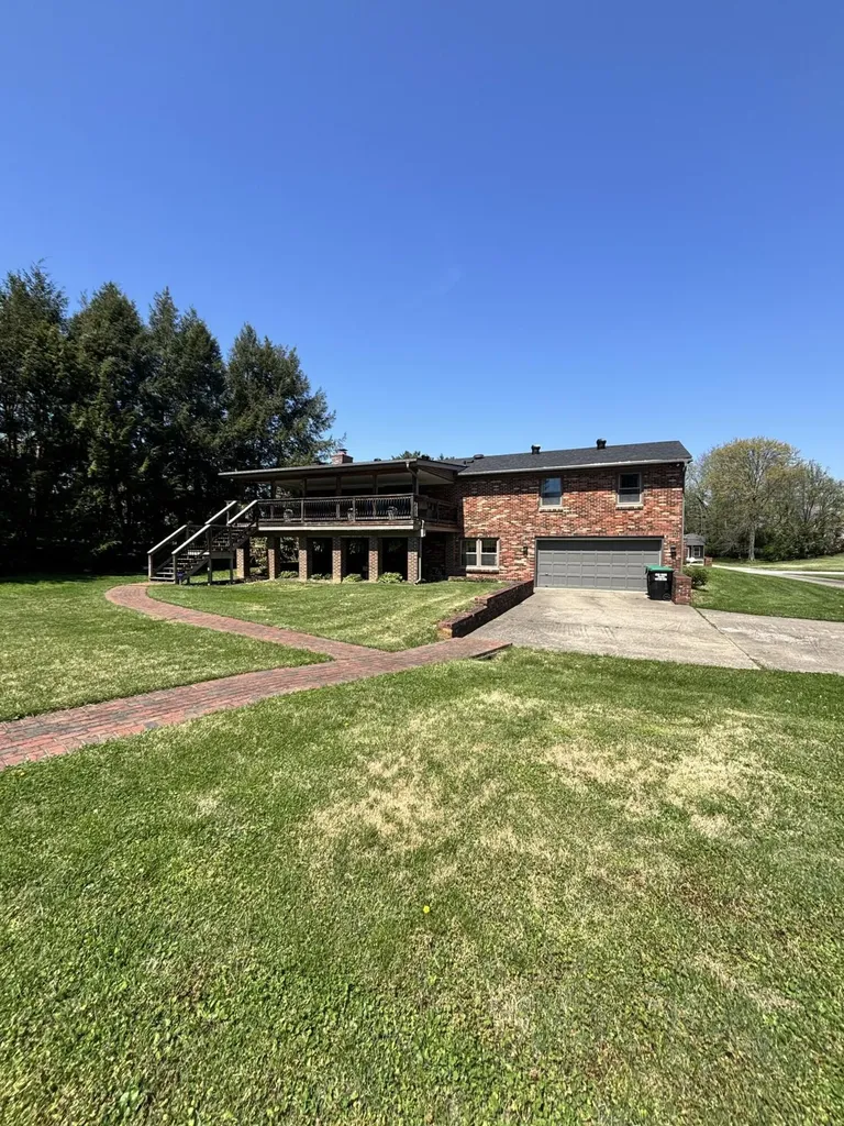 4027 Whitemark Court Lexington KY 40516
