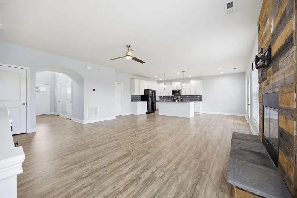 1881 Rachels Run Lexington KY 40509