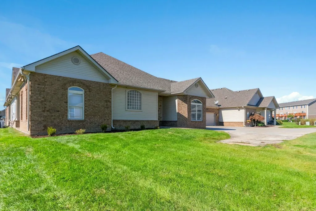 502 Regency Circle Richmond KY 40475