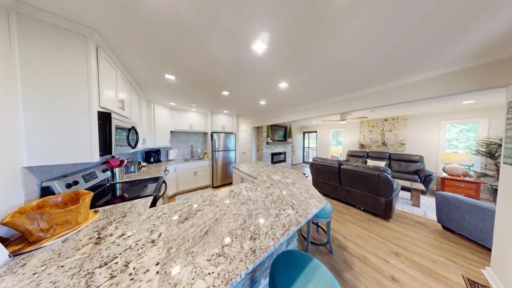 14 Star Trek Drive Bronston KY 42518