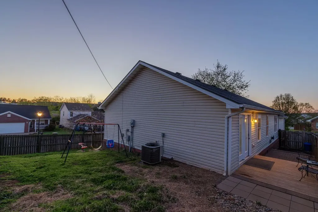 100 Santa Monica Drive Georgetown KY 40324