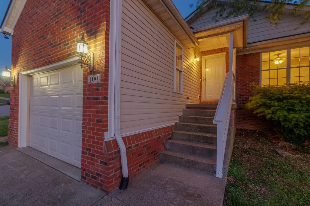 100 Santa Monica Drive Georgetown KY 40324