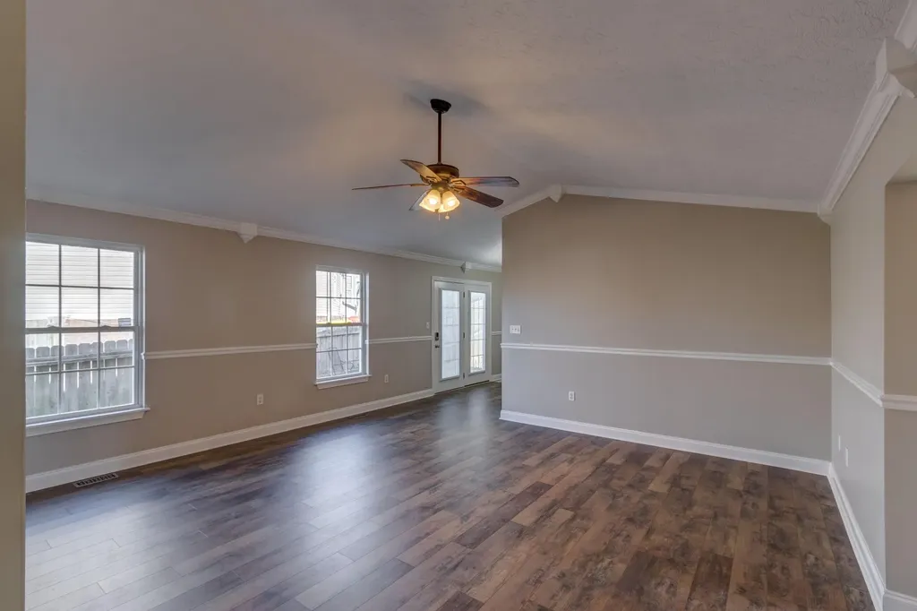 100 Santa Monica Drive Georgetown KY 40324