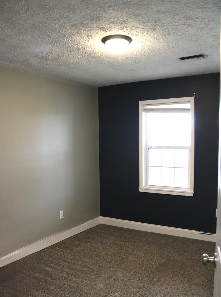 3493 Cartersville Road Paint Lick KY 40461