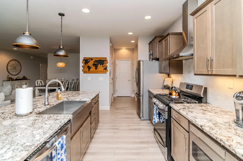 3683 Bay Springs Park Lexington KY 40509