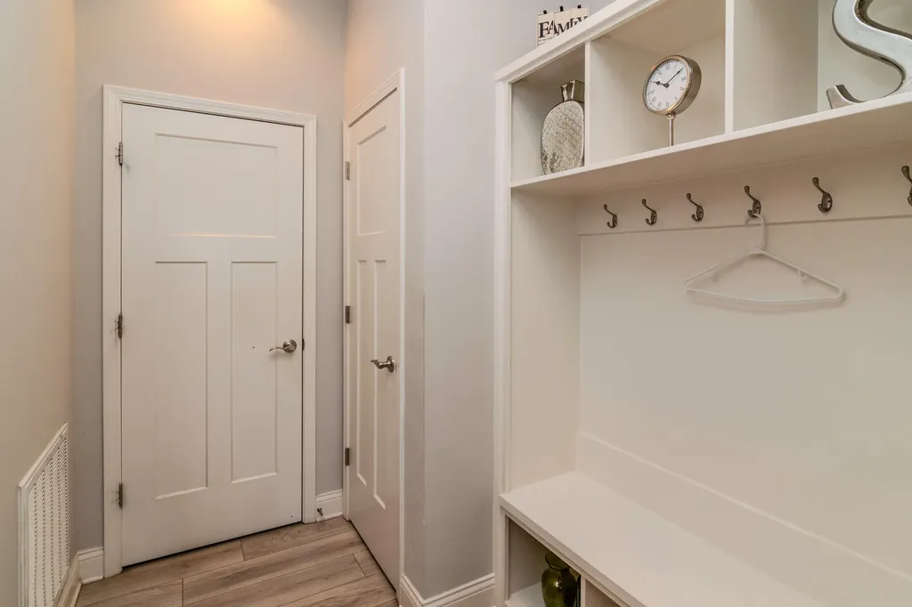 3683 Bay Springs Park Lexington KY 40509