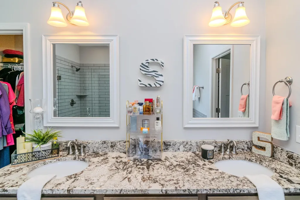 3683 Bay Springs Park Lexington KY 40509