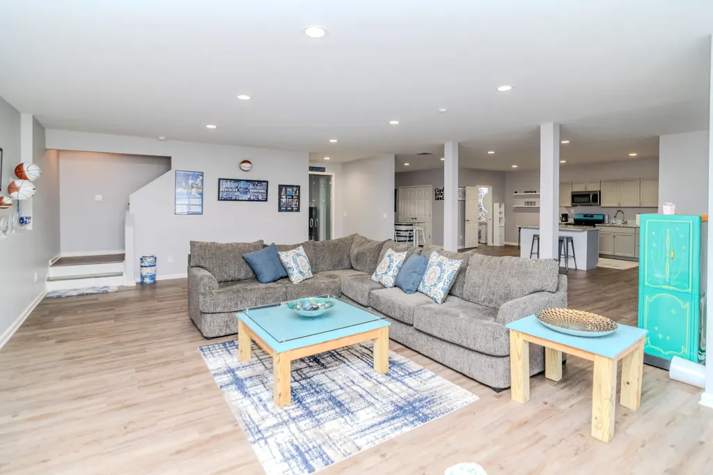 3683 Bay Springs Park Lexington KY 40509