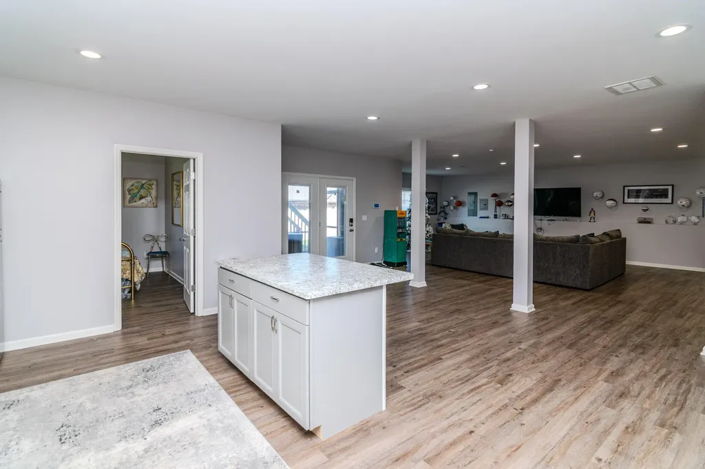3683 Bay Springs Park Lexington KY 40509