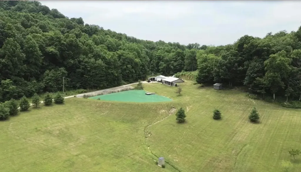 1538 May Hollow Road Tollesboro KY 41189