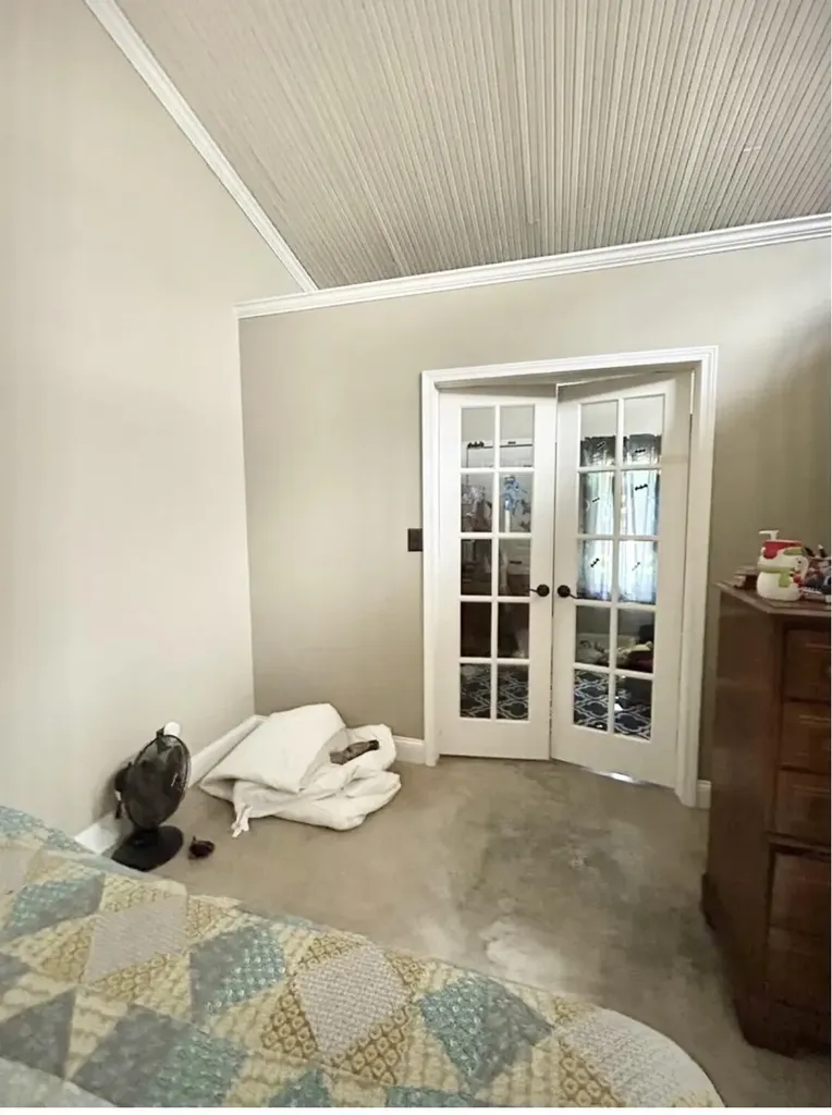 1538 May Hollow Road Tollesboro KY 41189