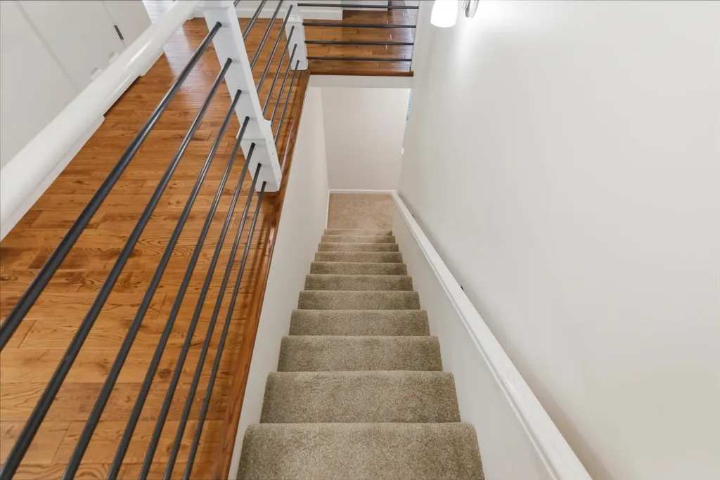 1077 Cliffs Edge Road East Bernstadt KY 40729