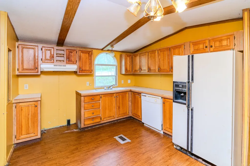 1207 Logan Road Springfield KY 40069