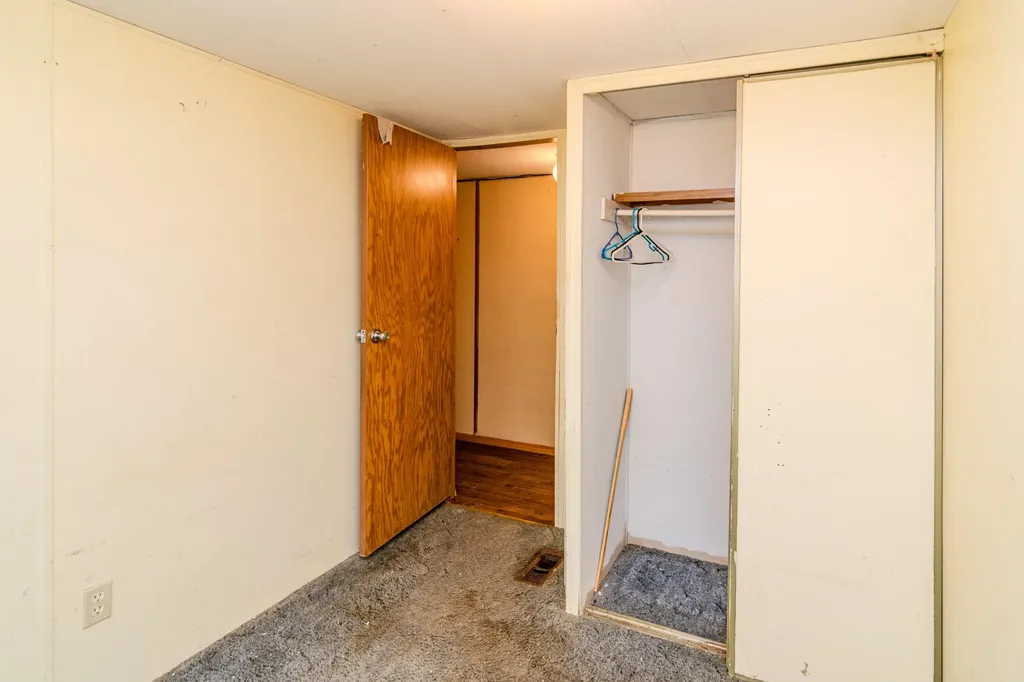 1207 Logan Road Springfield KY 40069