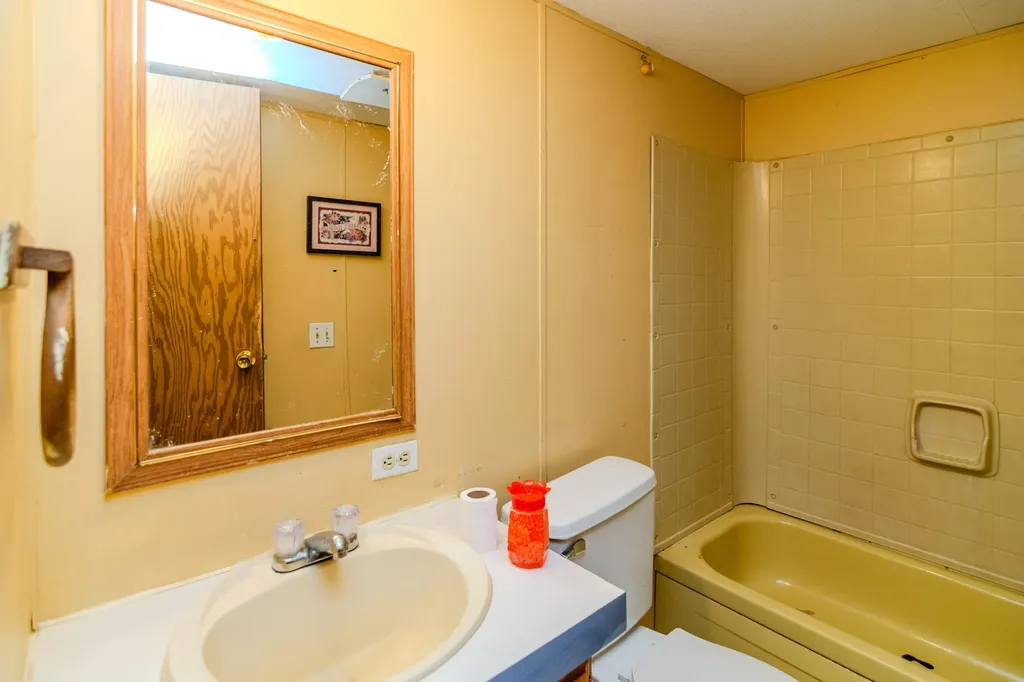 1207 Logan Road Springfield KY 40069