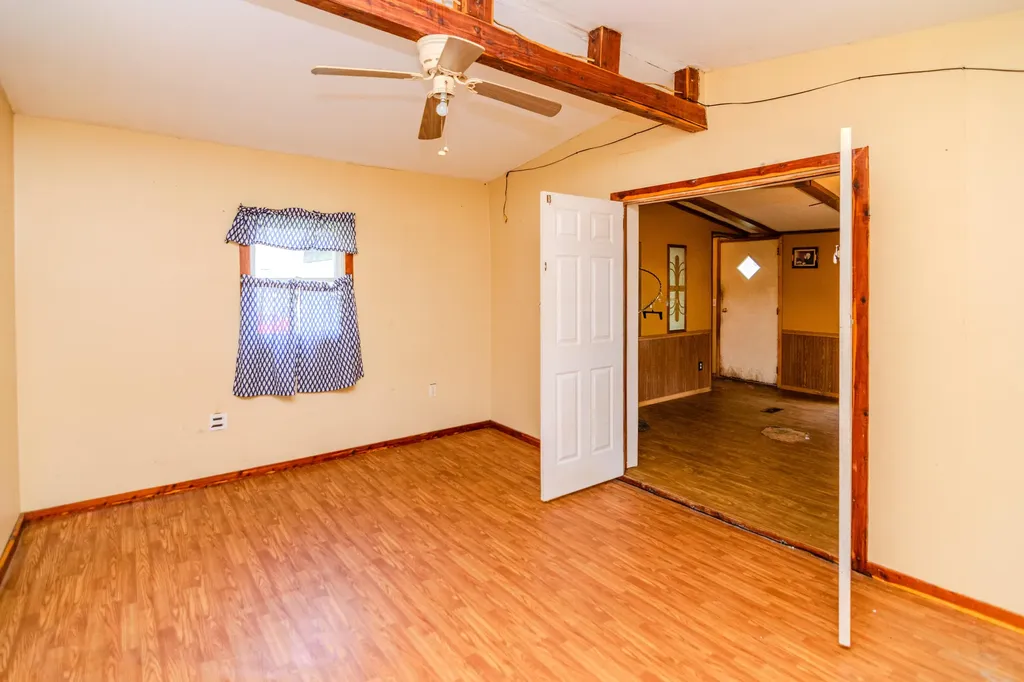 1207 Logan Road Springfield KY 40069