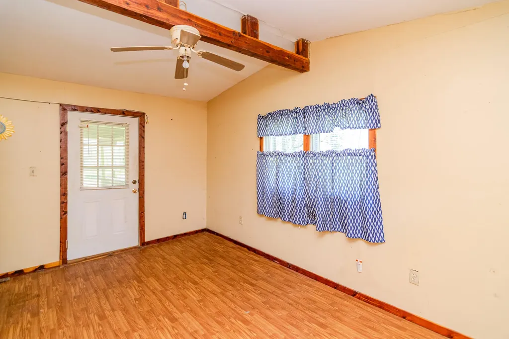 1207 Logan Road Springfield KY 40069