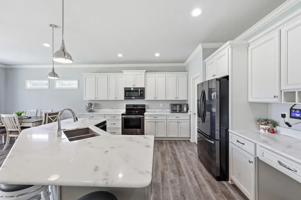 113 Golden Burley Avenue Nicholasville KY 40356