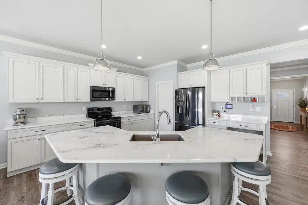 113 Golden Burley Avenue Nicholasville KY 40356