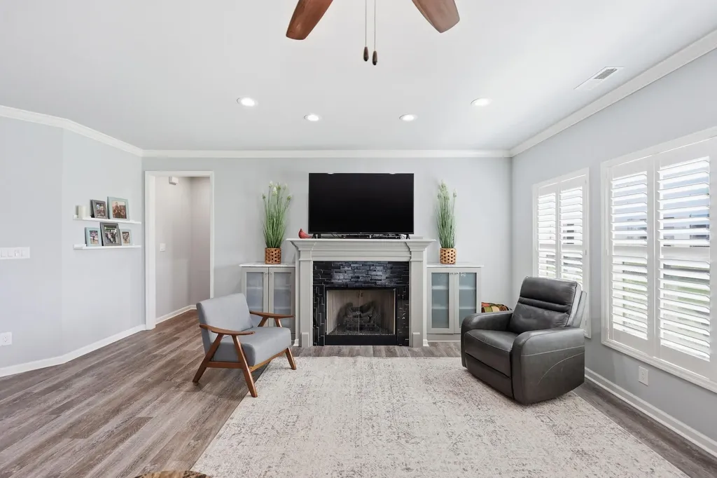 113 Golden Burley Avenue Nicholasville KY 40356