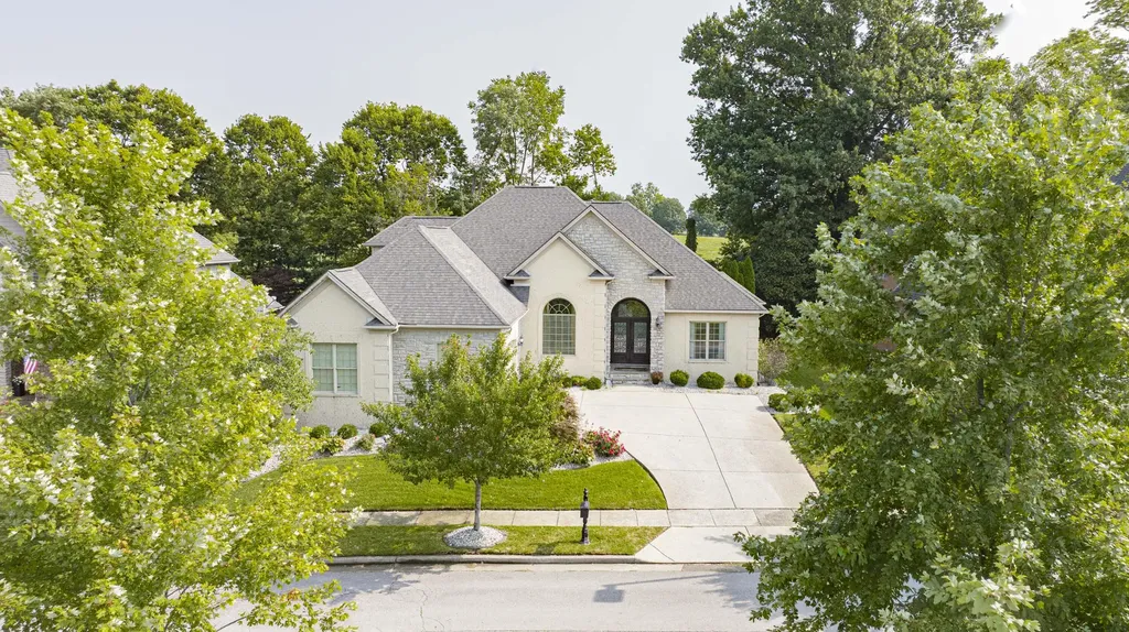 3305 Blackford Pass Lexington KY 40509