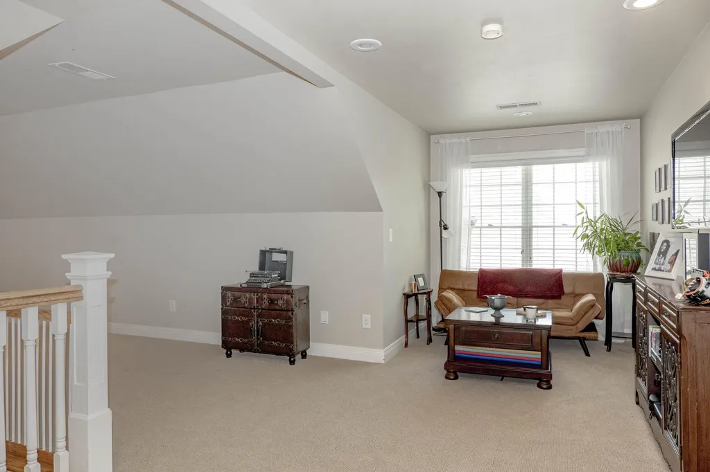 3305 Blackford Pass Lexington KY 40509