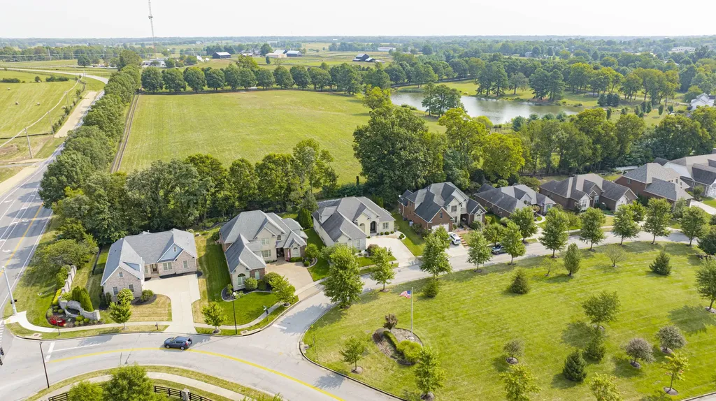 3305 Blackford Pass Lexington KY 40509