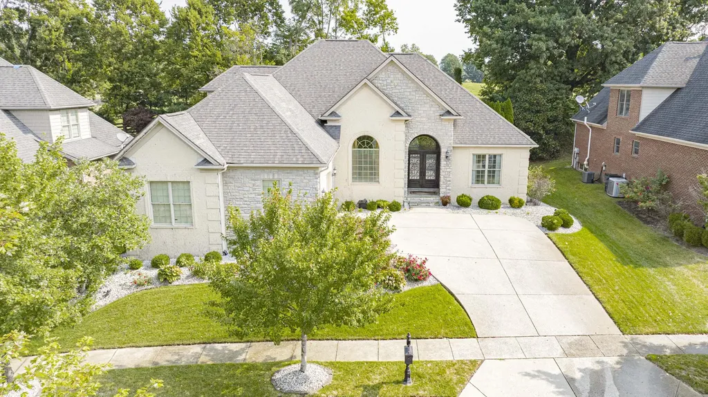 3305 Blackford Pass Lexington KY 40509