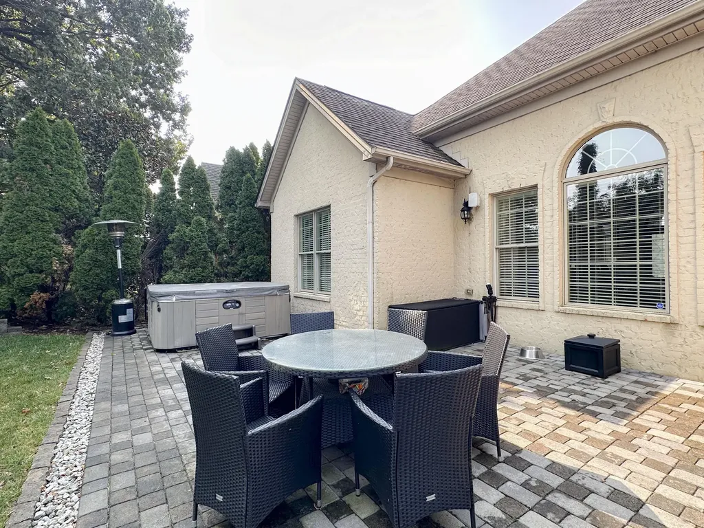 3305 Blackford Pass Lexington KY 40509