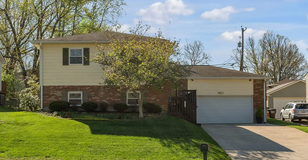 3426 Clays Mill Road Lexington KY 40503