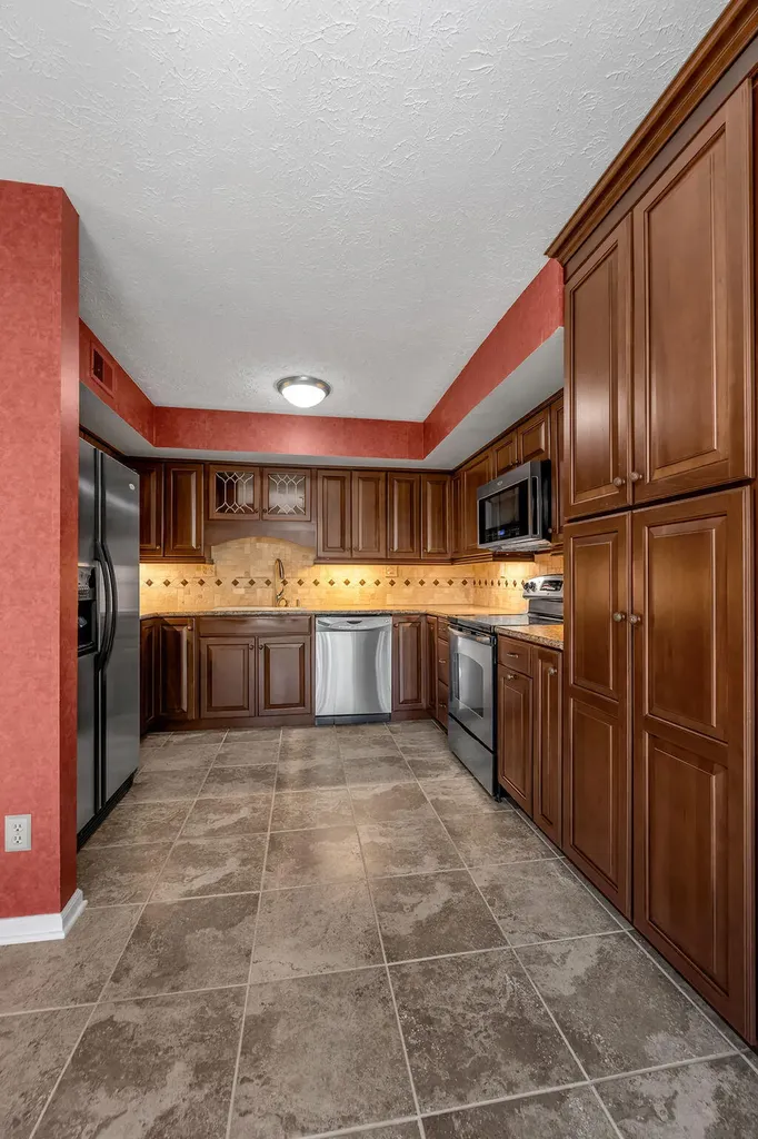 3426 Clays Mill Road Lexington KY 40503