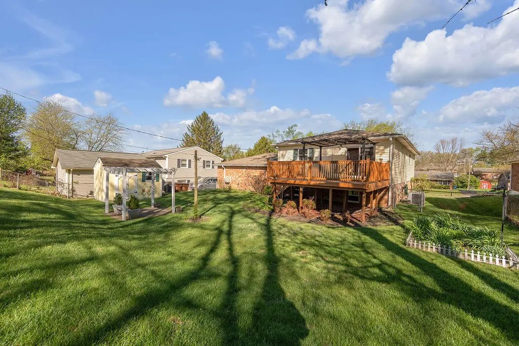 3426 Clays Mill Road Lexington KY 40503