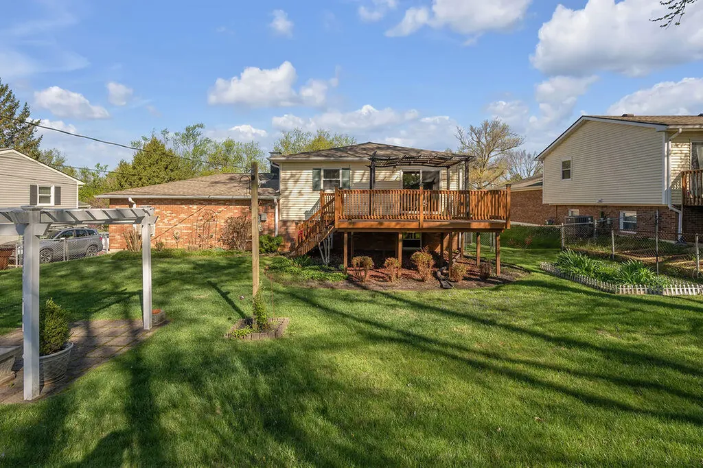 3426 Clays Mill Road Lexington KY 40503