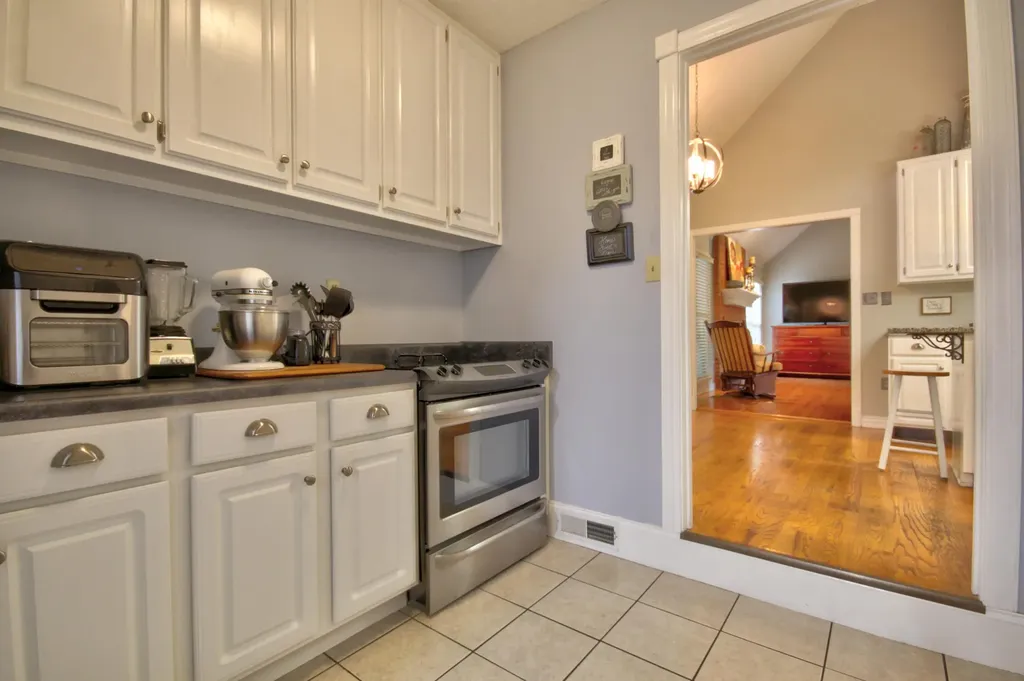 3734 Oak Hill Road Somerset KY 42503