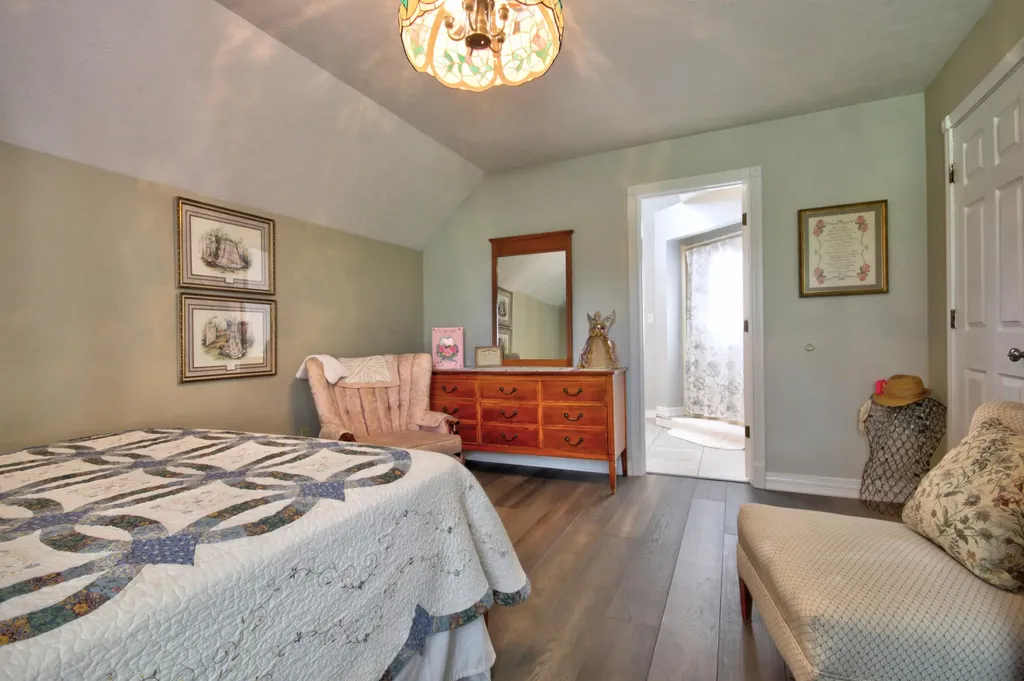 3734 Oak Hill Road Somerset KY 42503