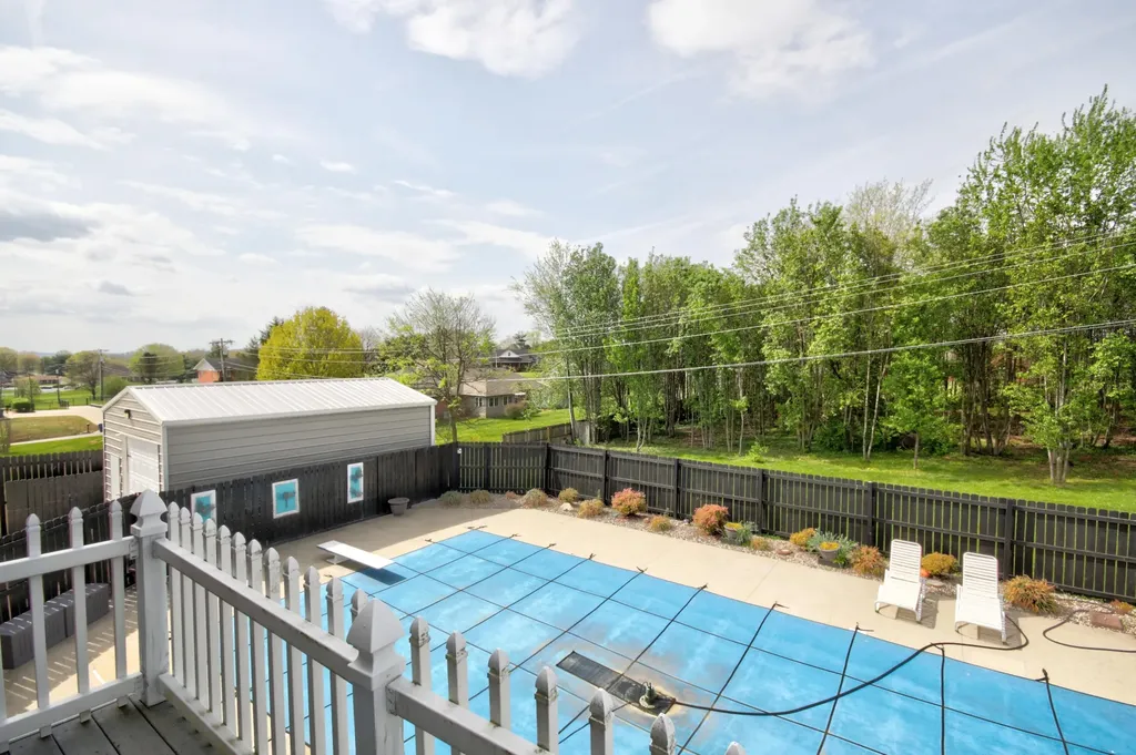 3734 Oak Hill Road Somerset KY 42503
