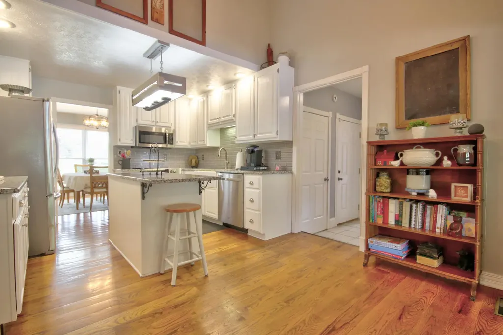 3734 Oak Hill Road Somerset KY 42503
