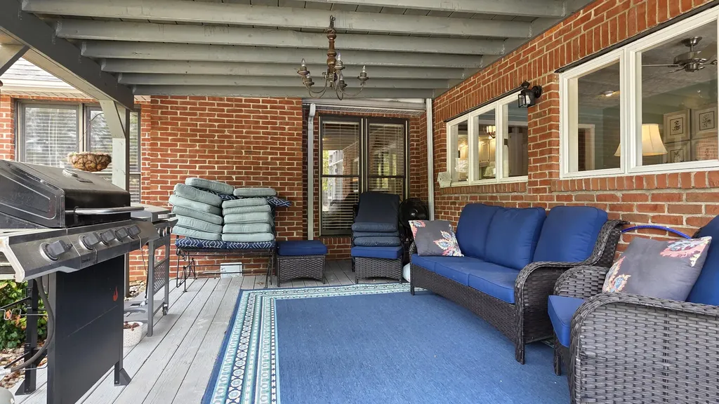 3734 Oak Hill Road Somerset KY 42503