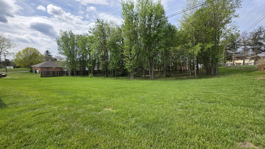 3734 Oak Hill Road Somerset KY 42503