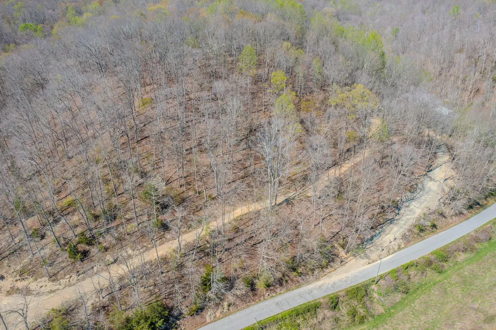 1749 Rouse Branch Road Liberty KY 42539