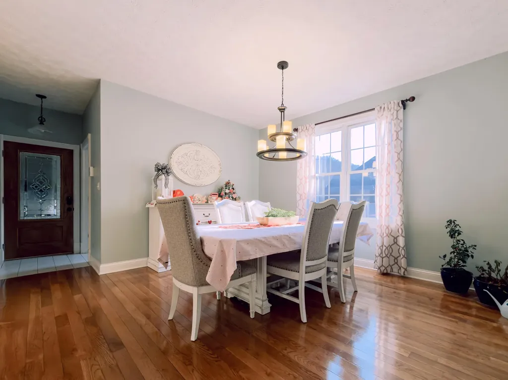 104 Easy Street Staffordsville KY 41256