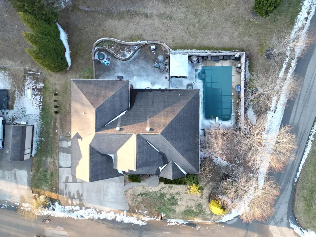 104 Easy Street Staffordsville KY 41256