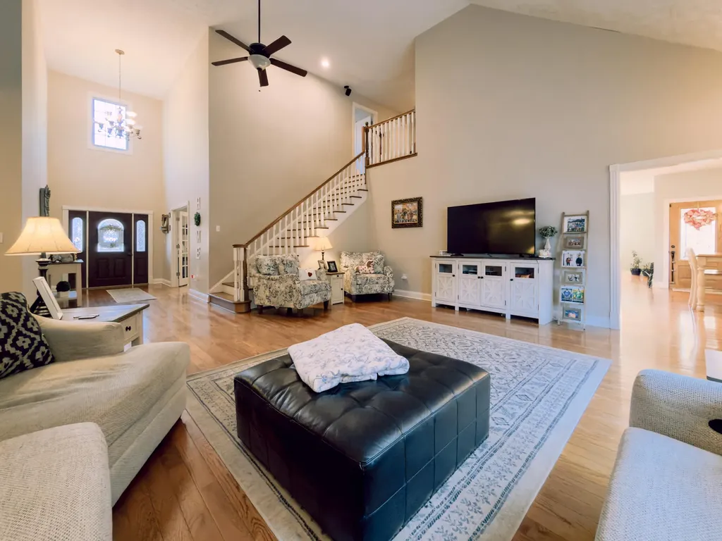 104 Easy Street Staffordsville KY 41256