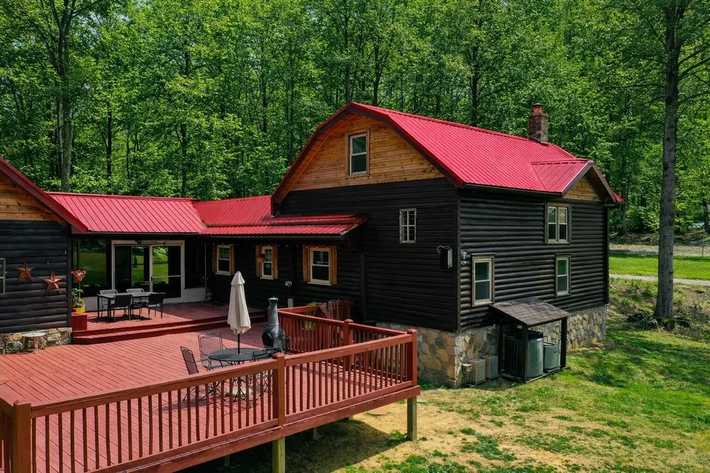 366 Tom Meadows Road Strunk KY 42649