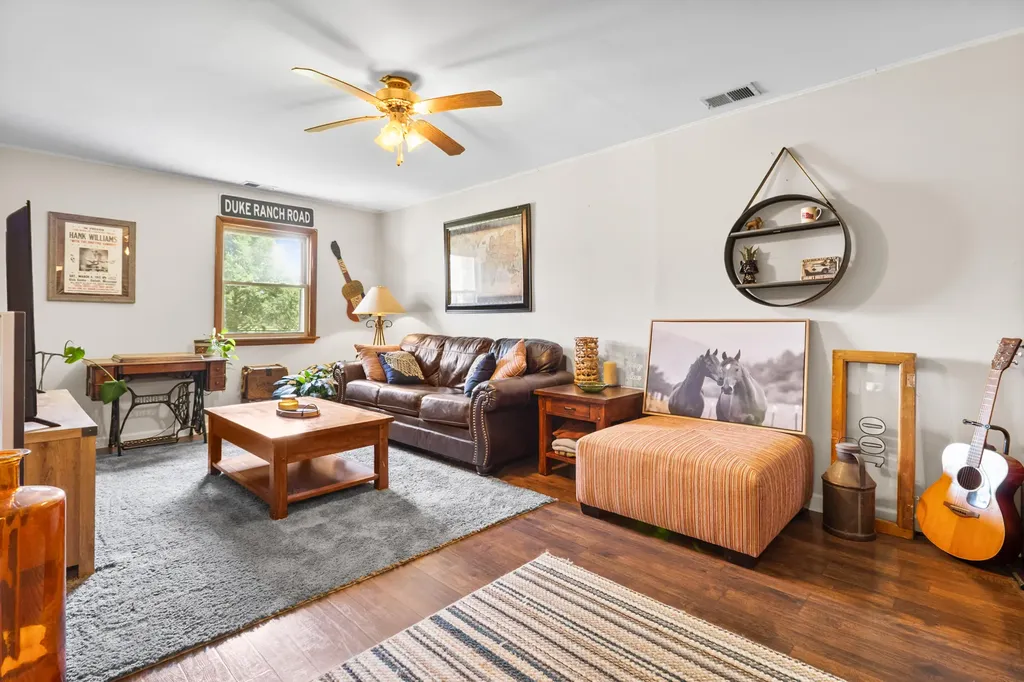 366 Tom Meadows Road Strunk KY 42649