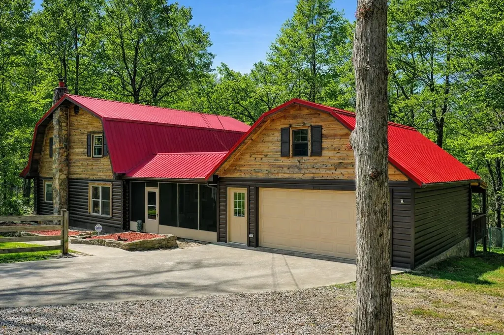 366 Tom Meadows Road Strunk KY 42649