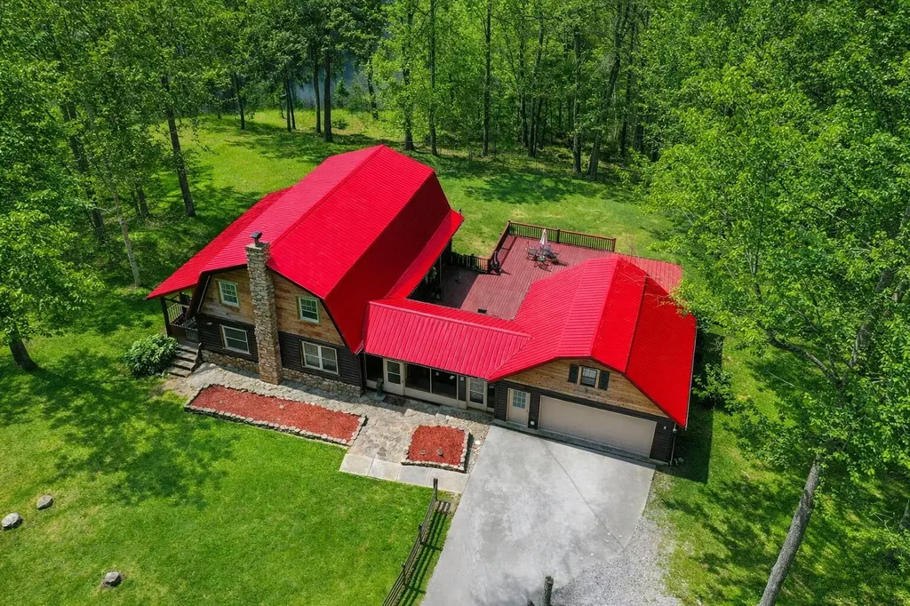 366 Tom Meadows Road Strunk KY 42649