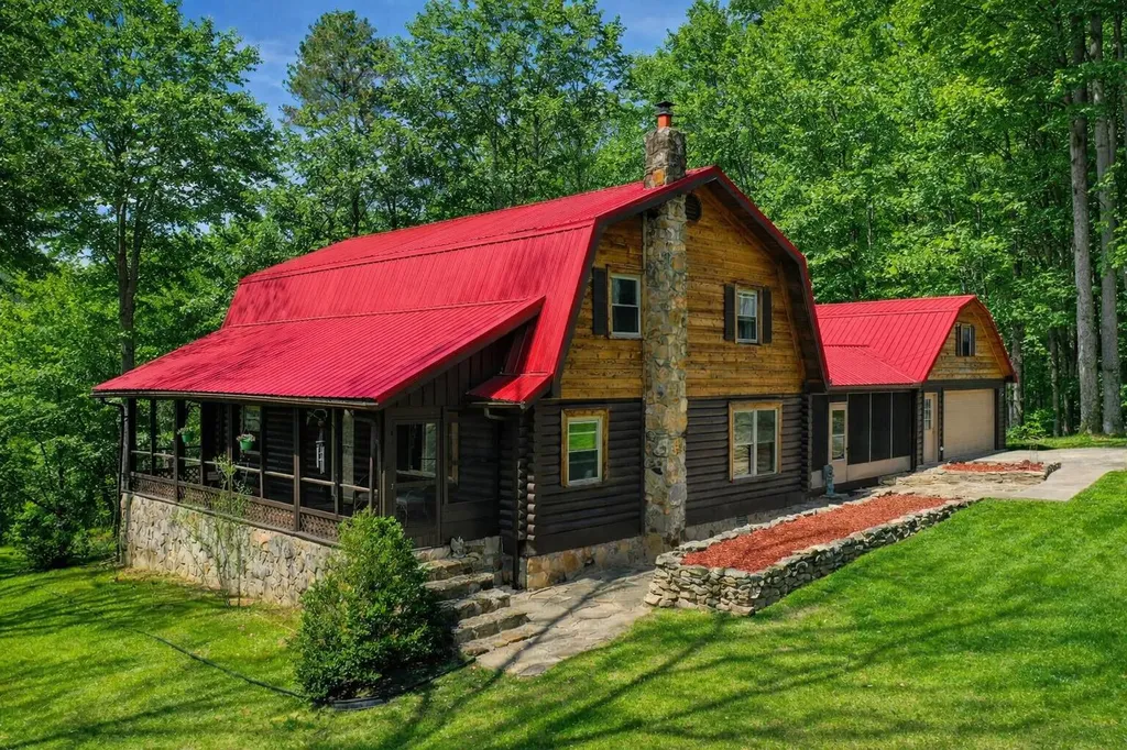 366 Tom Meadows Road Strunk KY 42649
